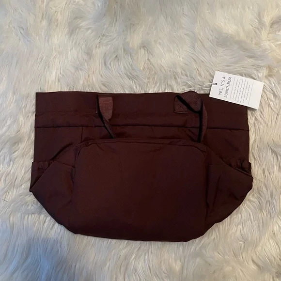 Modern Picnic Lunch Bag - Picture 4 of 11